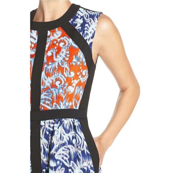 New! BCBGMAXAZRIA Women's Donatella Ikat Print Dress with Pocket Size 8 - Picture 4 of 7